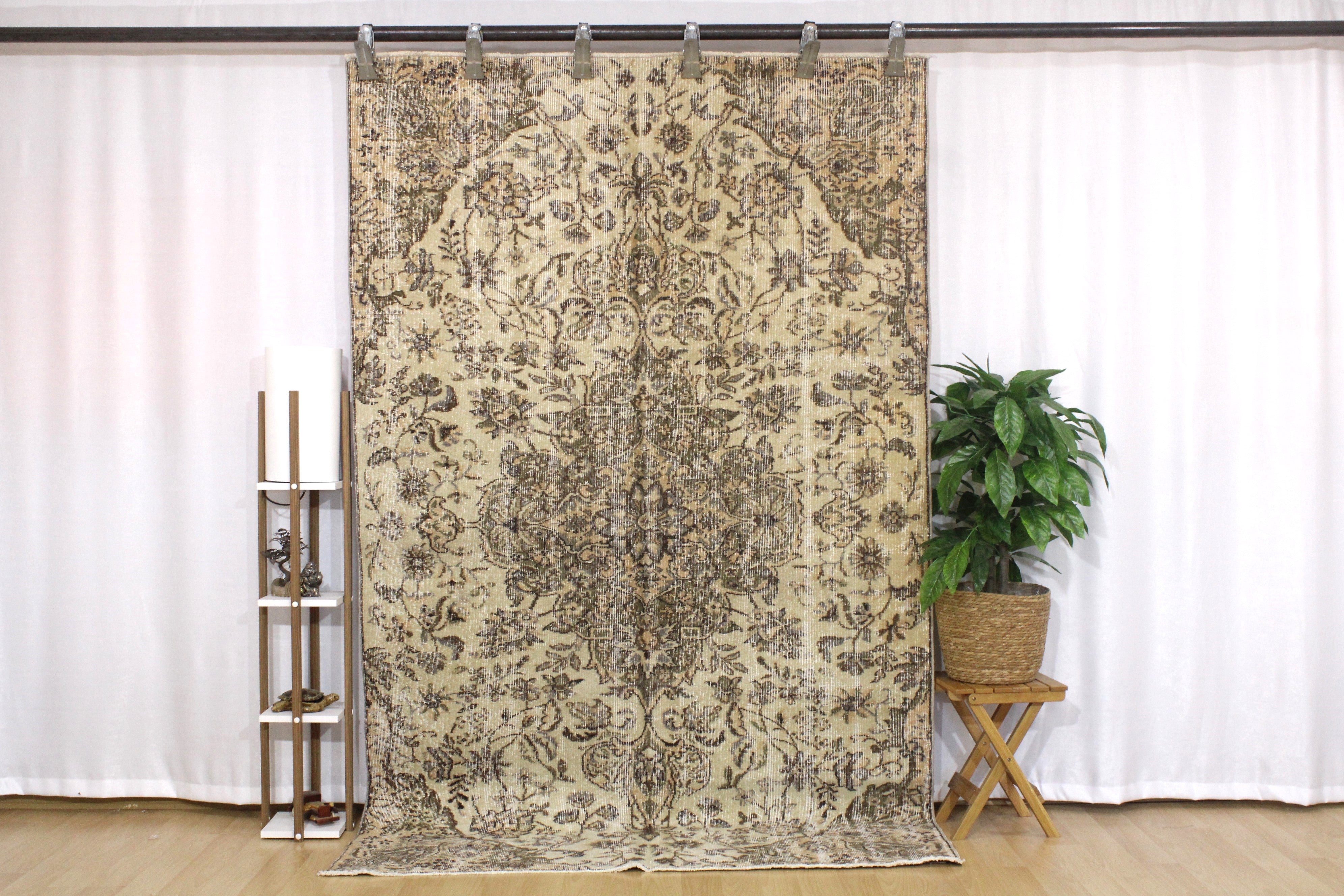 Turkish Vintage Hand-Knotted Wool Rug