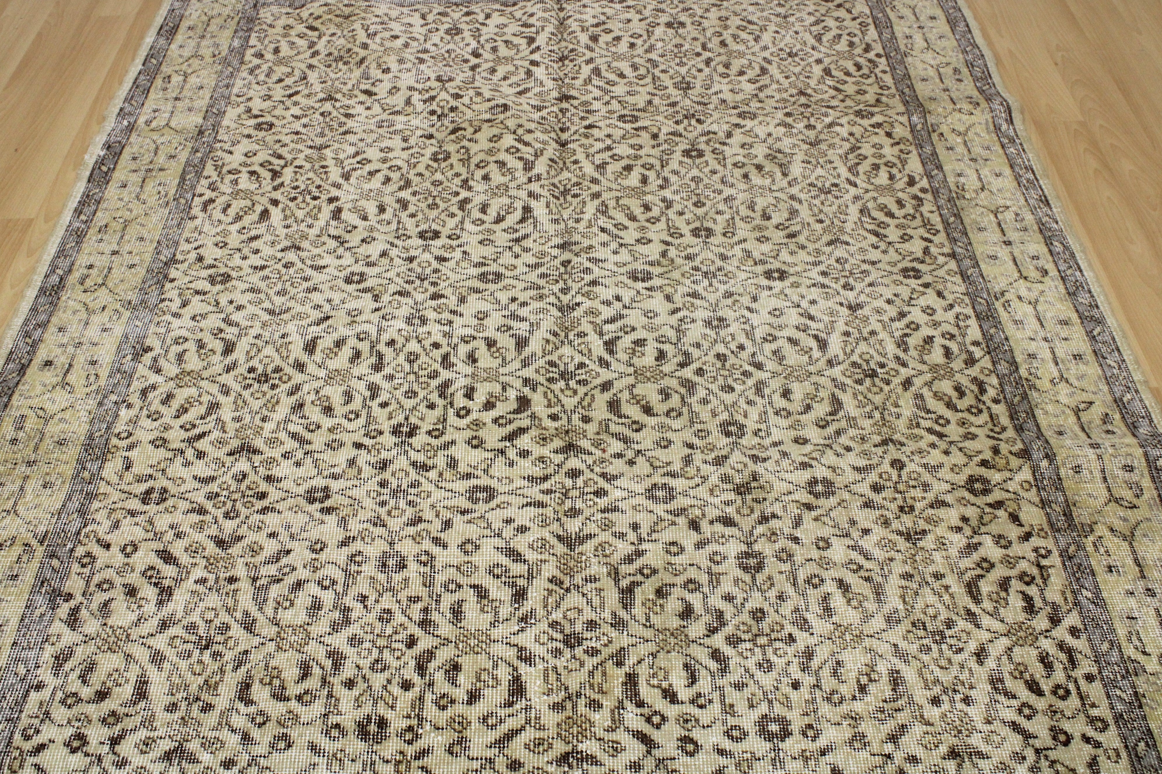 Turkish Vintage Hand-Knotted Wool Rug