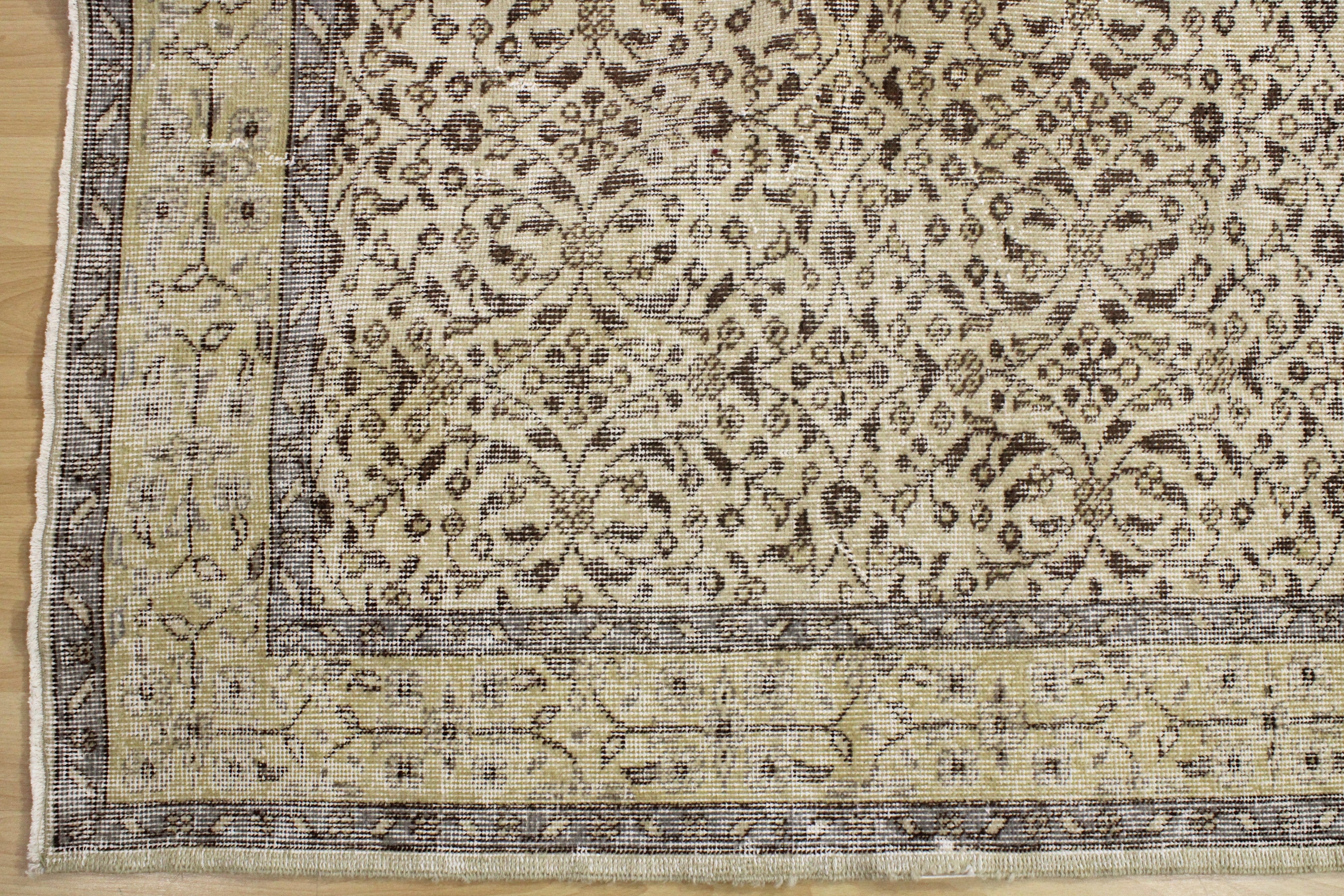 Turkish Vintage Hand-Knotted Wool Rug