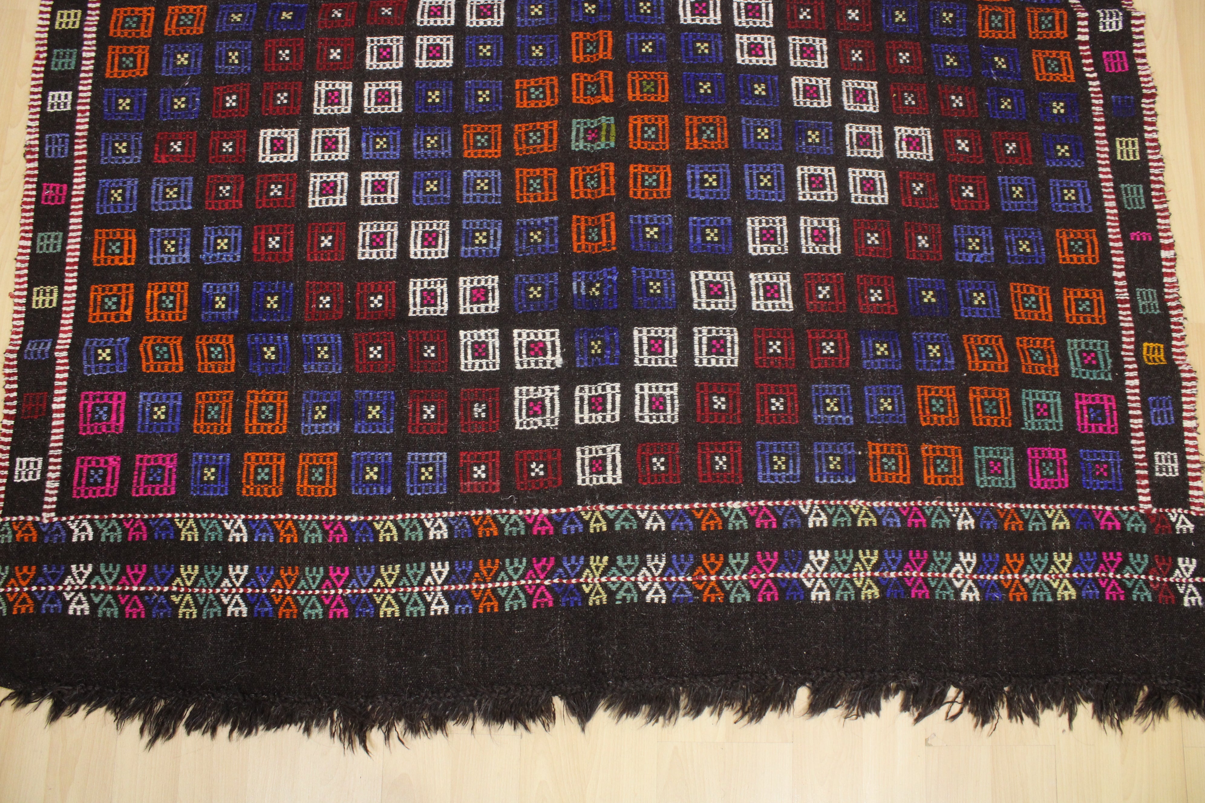 Authentic Handwoven Turkish Kilim