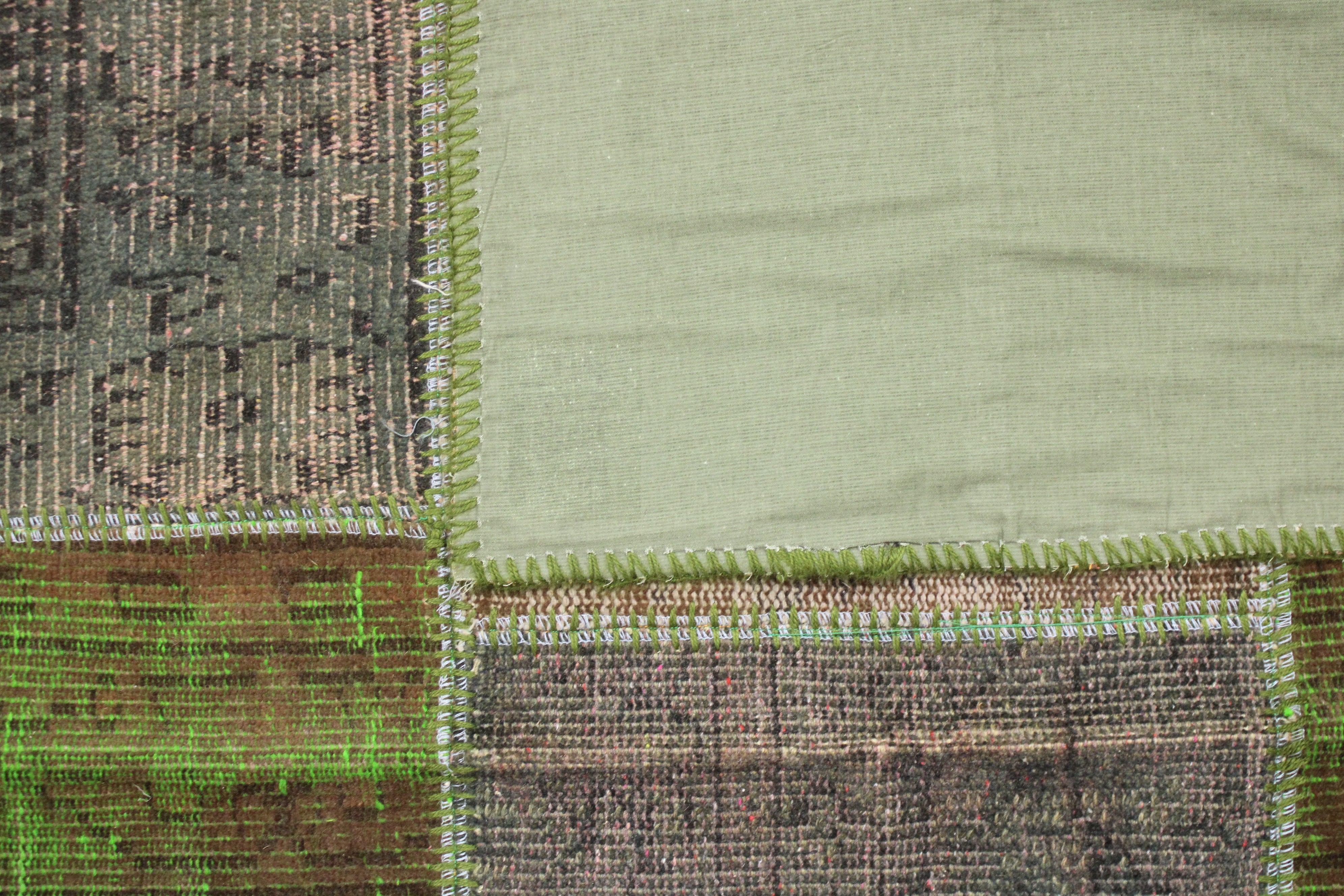 El Dokuma Kök Boya Yün Patchwork Halı