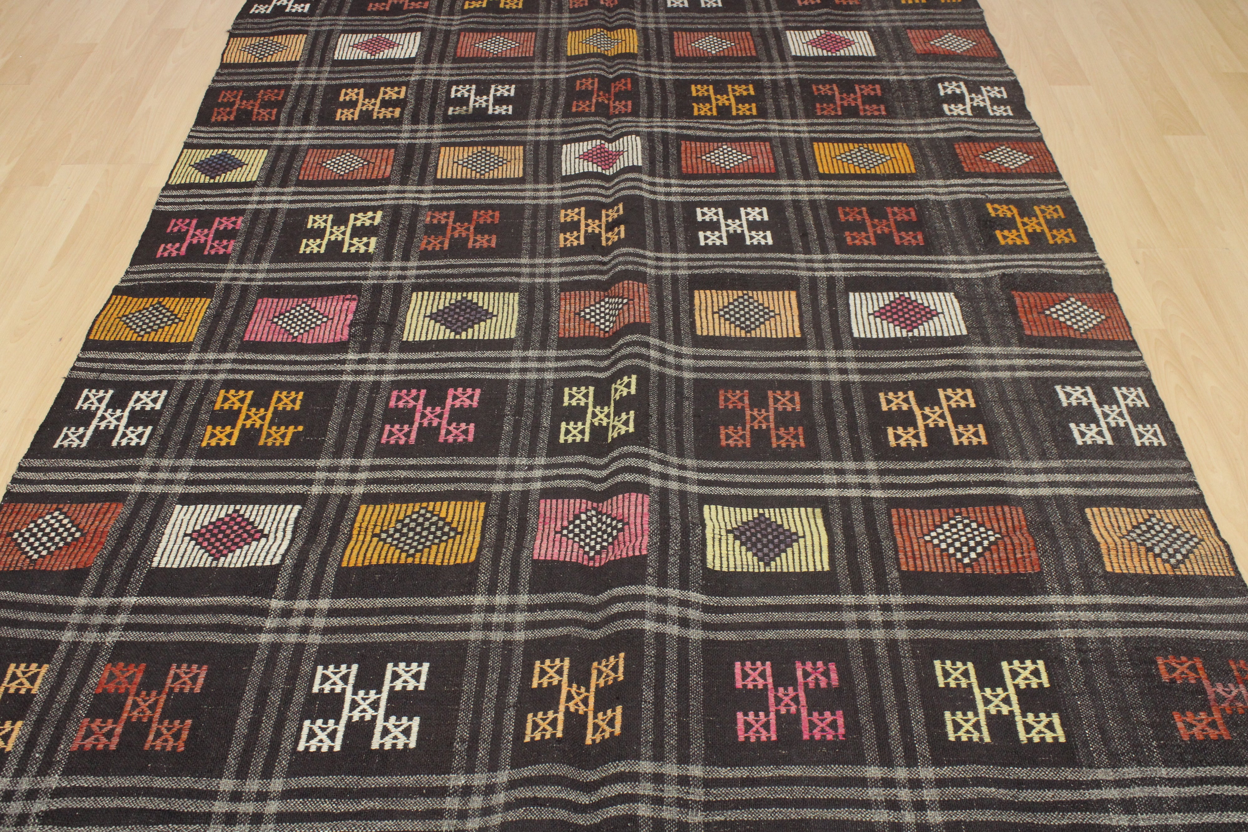 Authentic Handwoven Turkish Kilim
