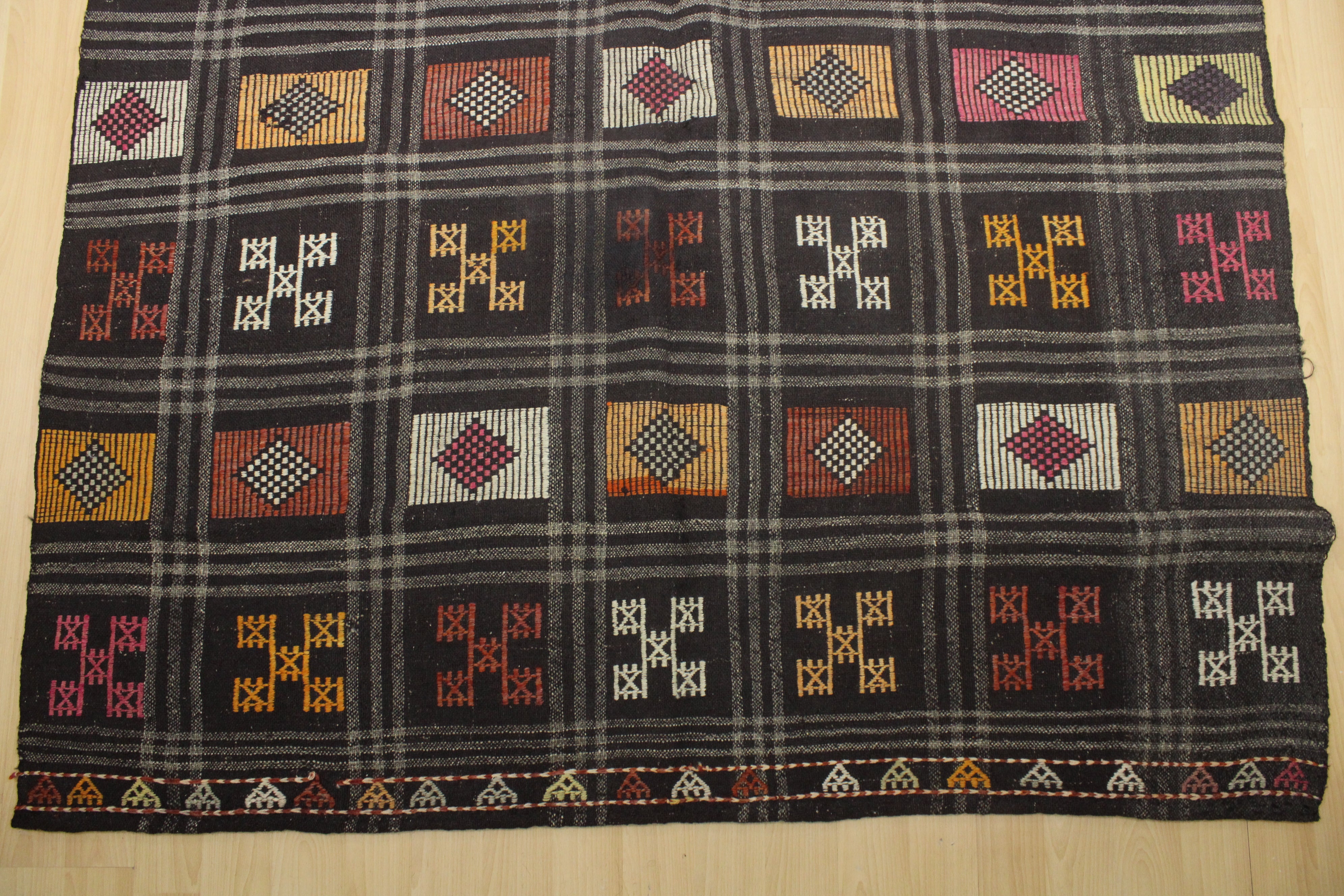 Authentic Handwoven Turkish Kilim