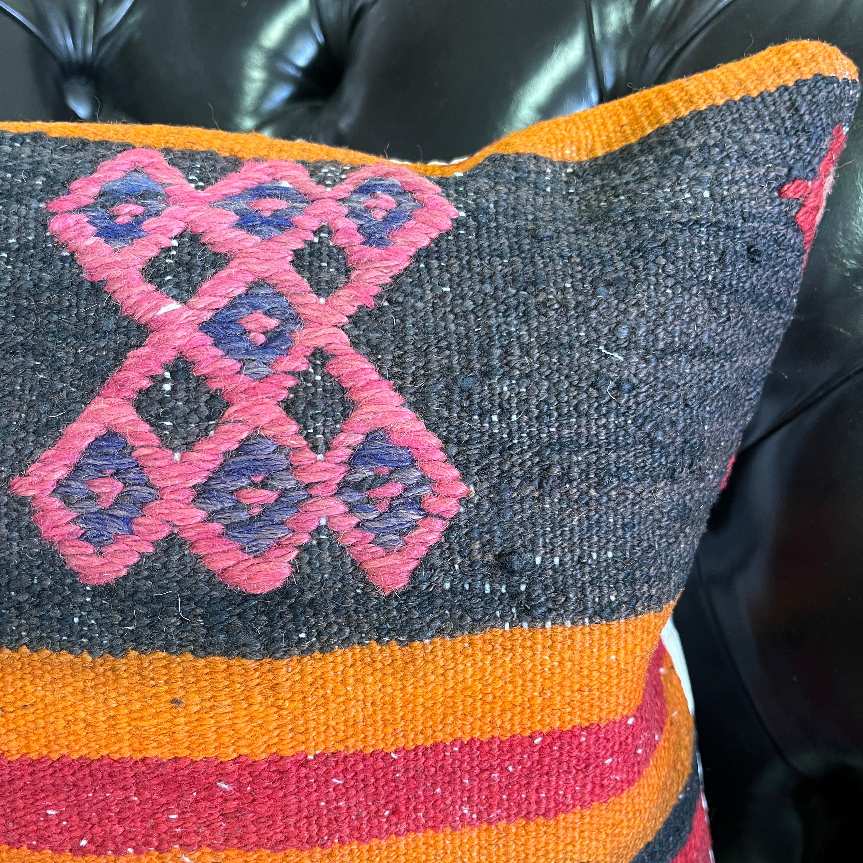 El Yapımı Otantik Yastık Kılıfı Seti