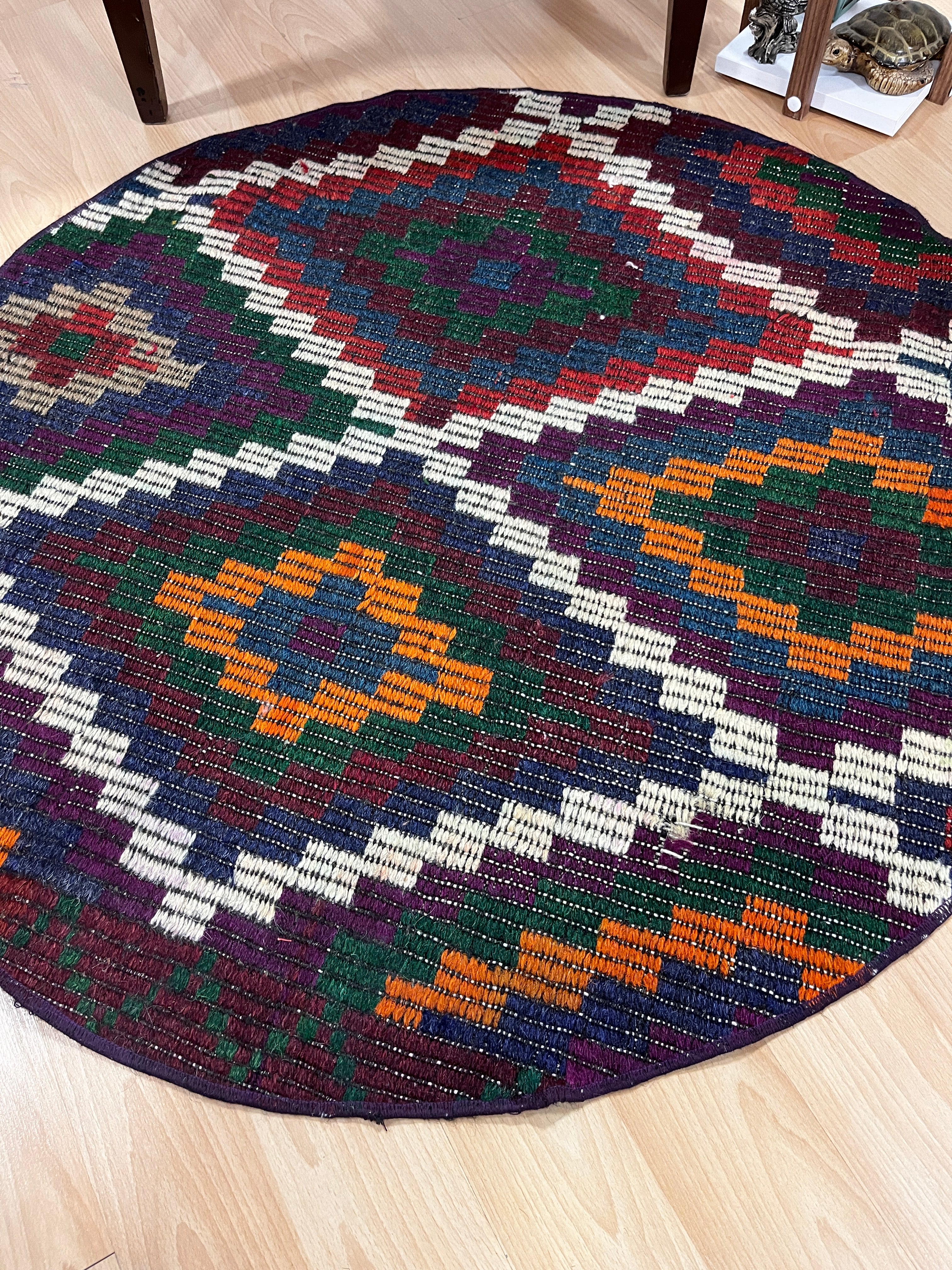 Authentic Handwoven Turkish Round Kilim