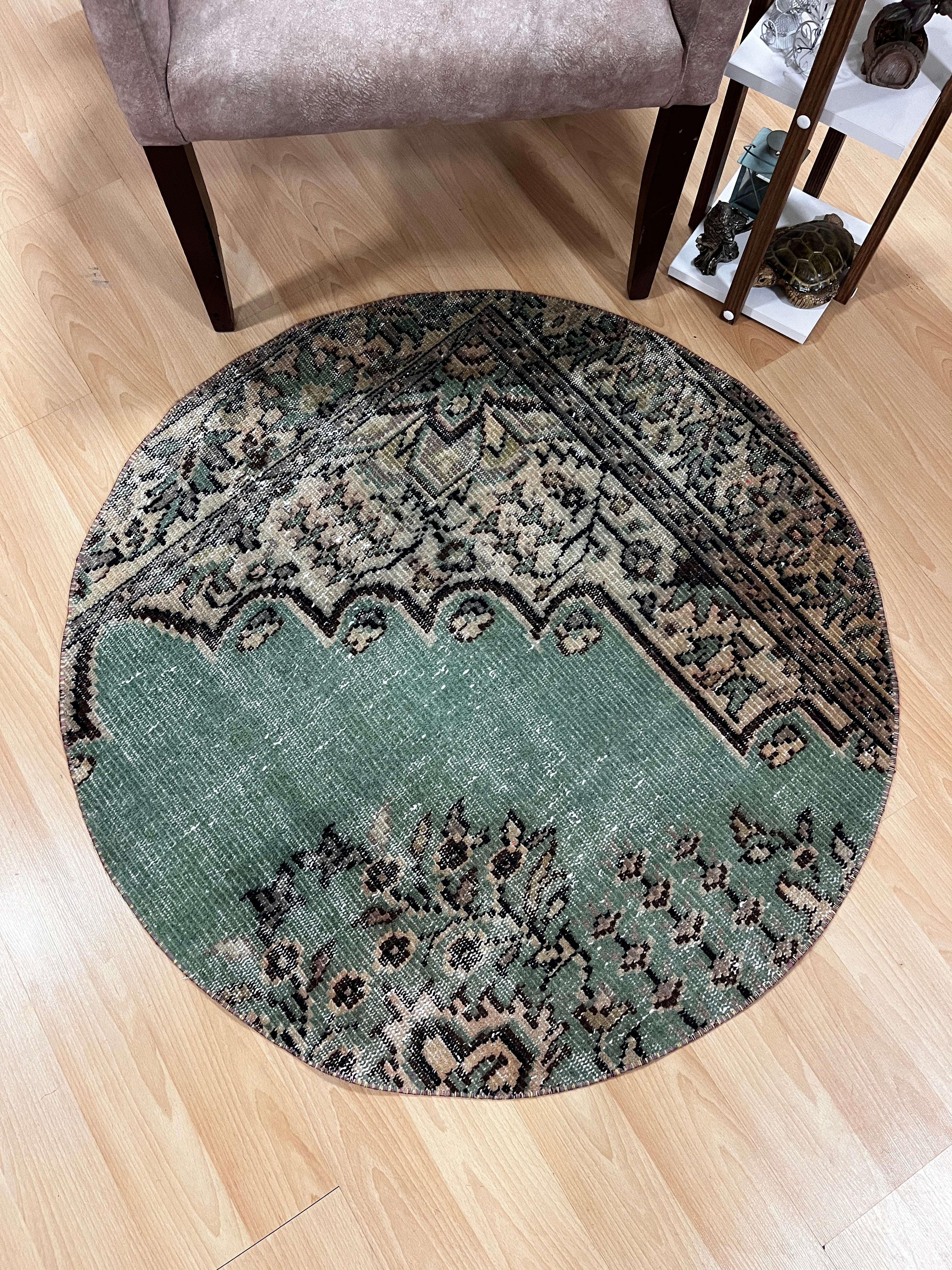 Turkish Vintage Hand-Knotted Wool Round Rug