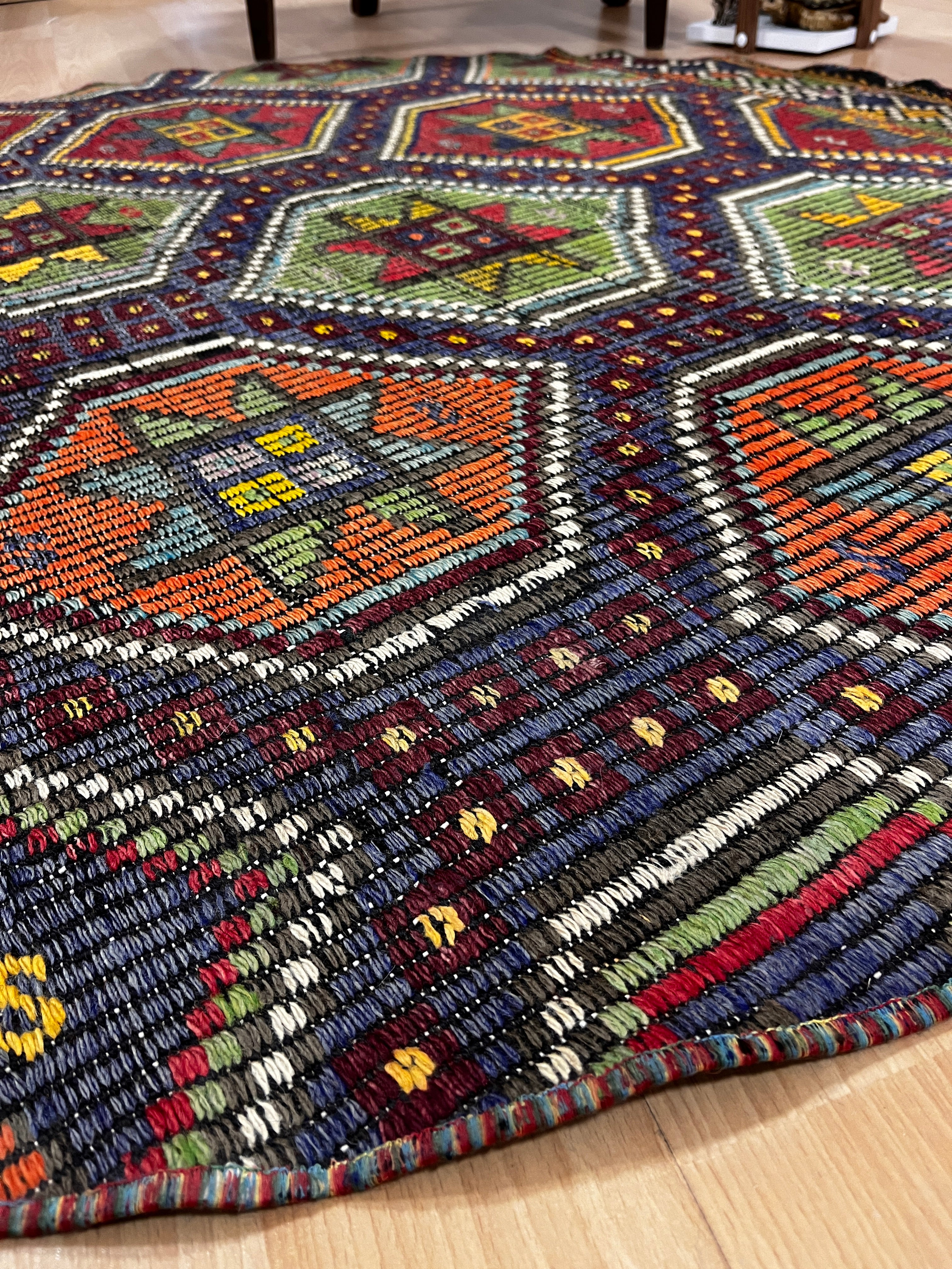 Authentic Handwoven Turkish Round Kilim
