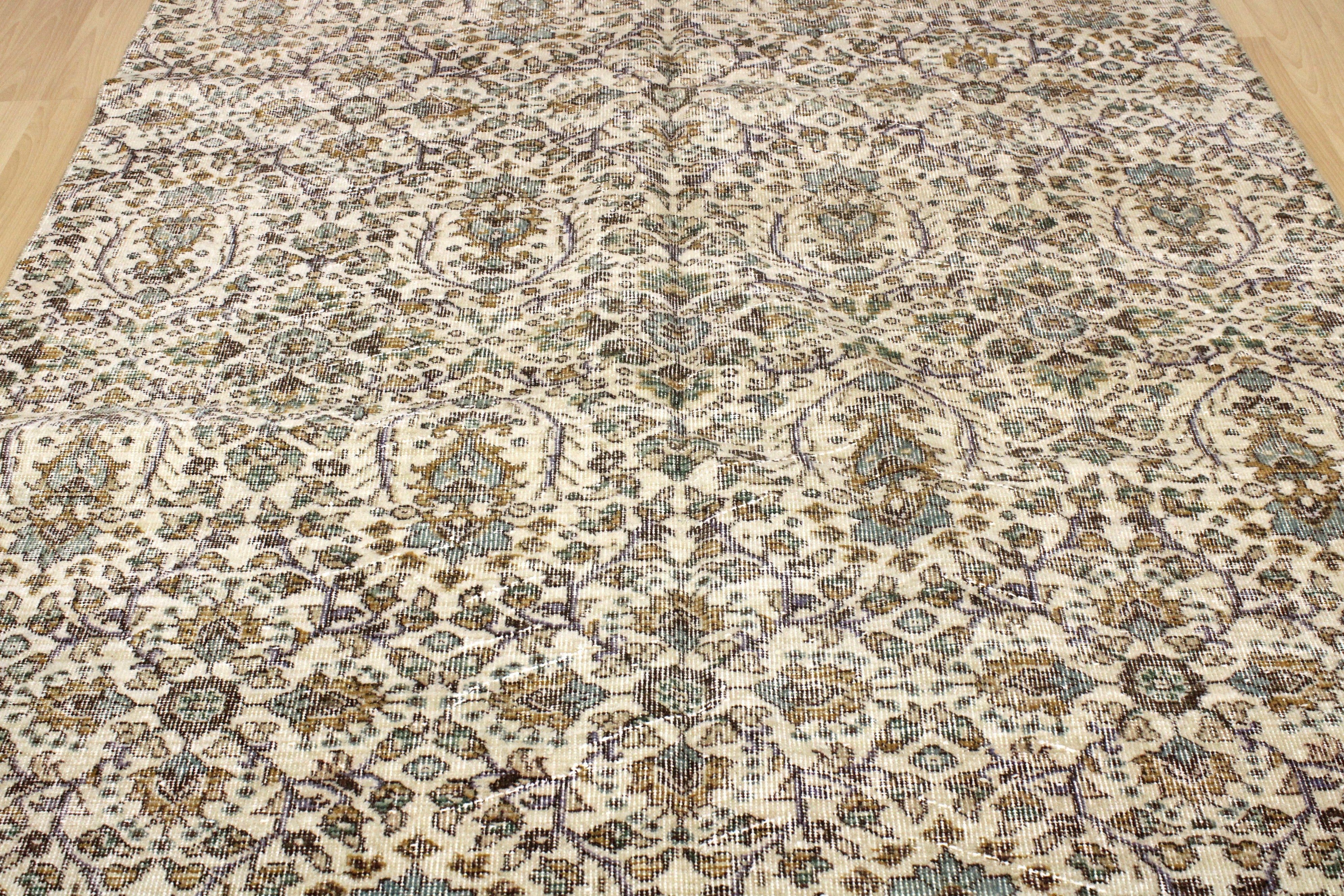 Turkish Vintage Hand-Knotted Wool Rug