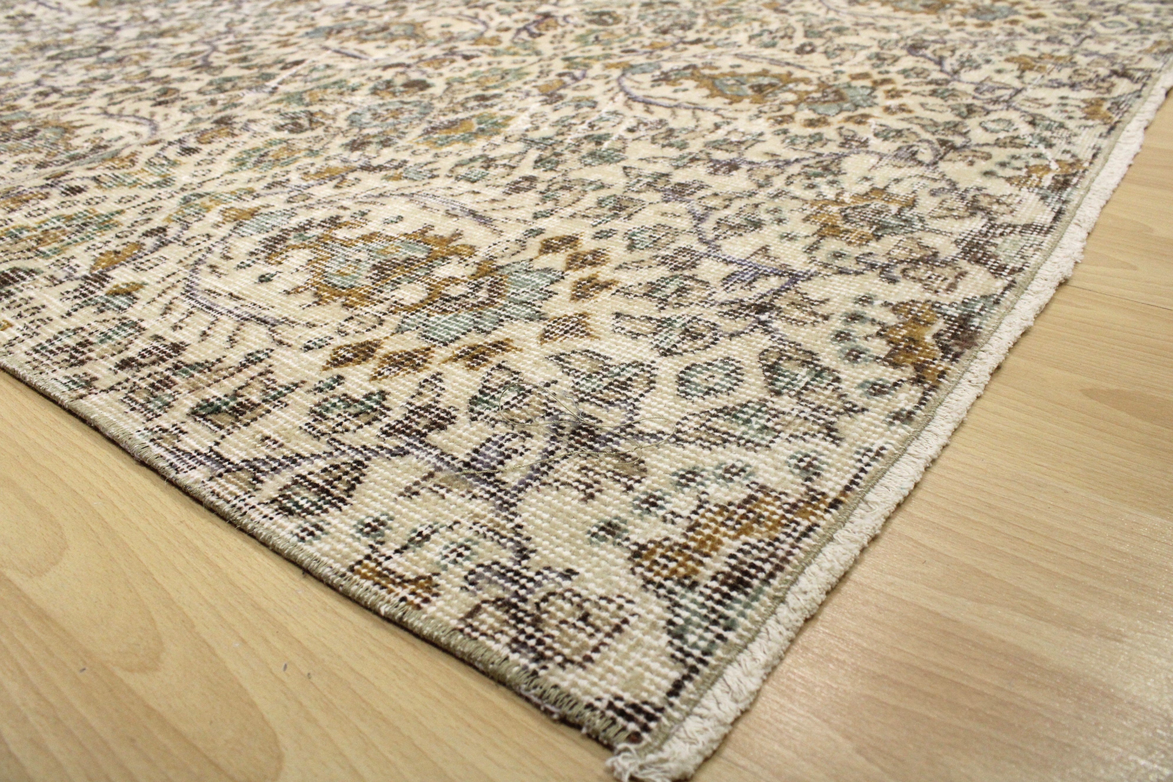 Turkish Vintage Hand-Knotted Wool Rug