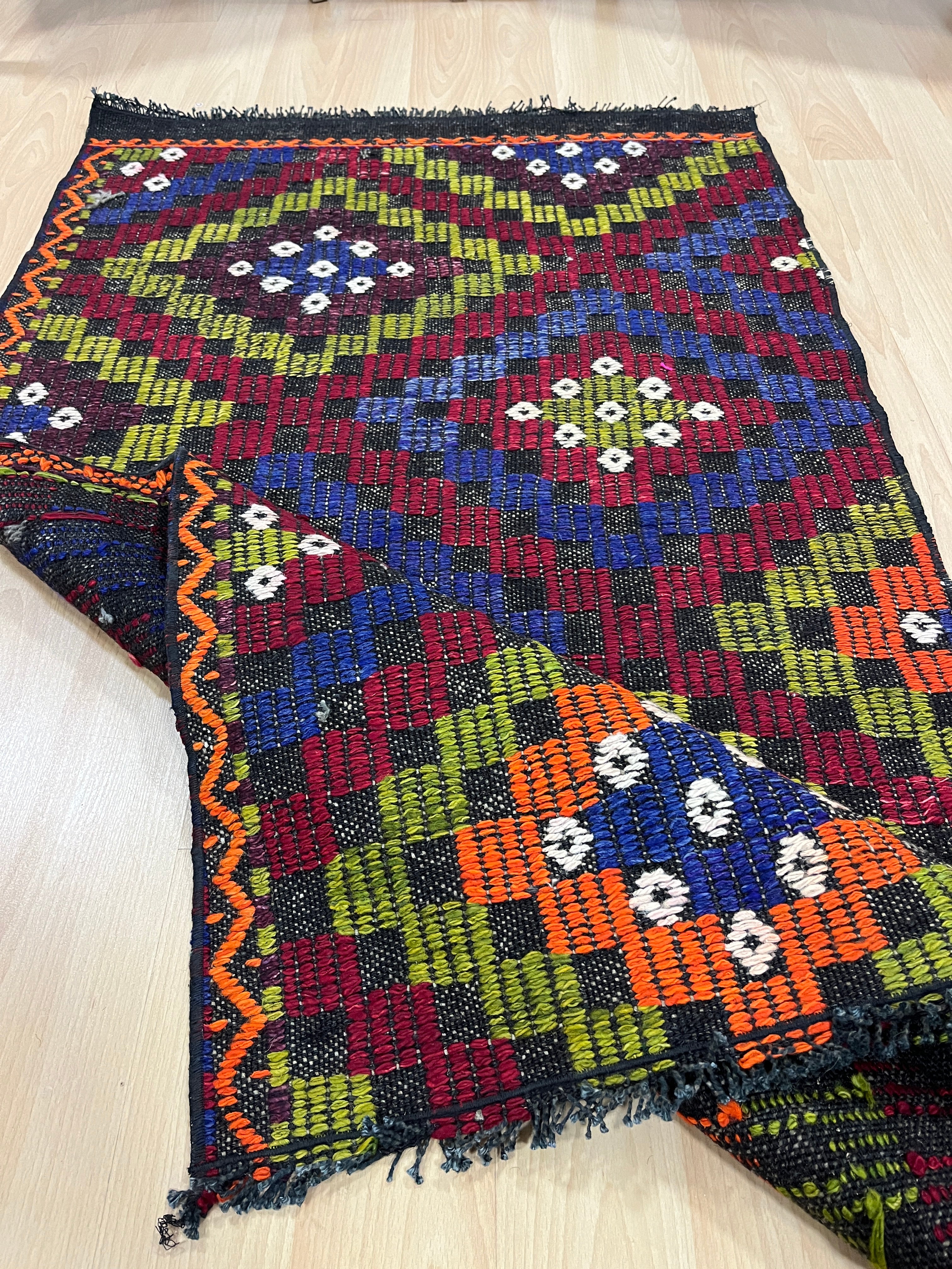 El Dokuma Anadolu Kök Boya Yün Kilim