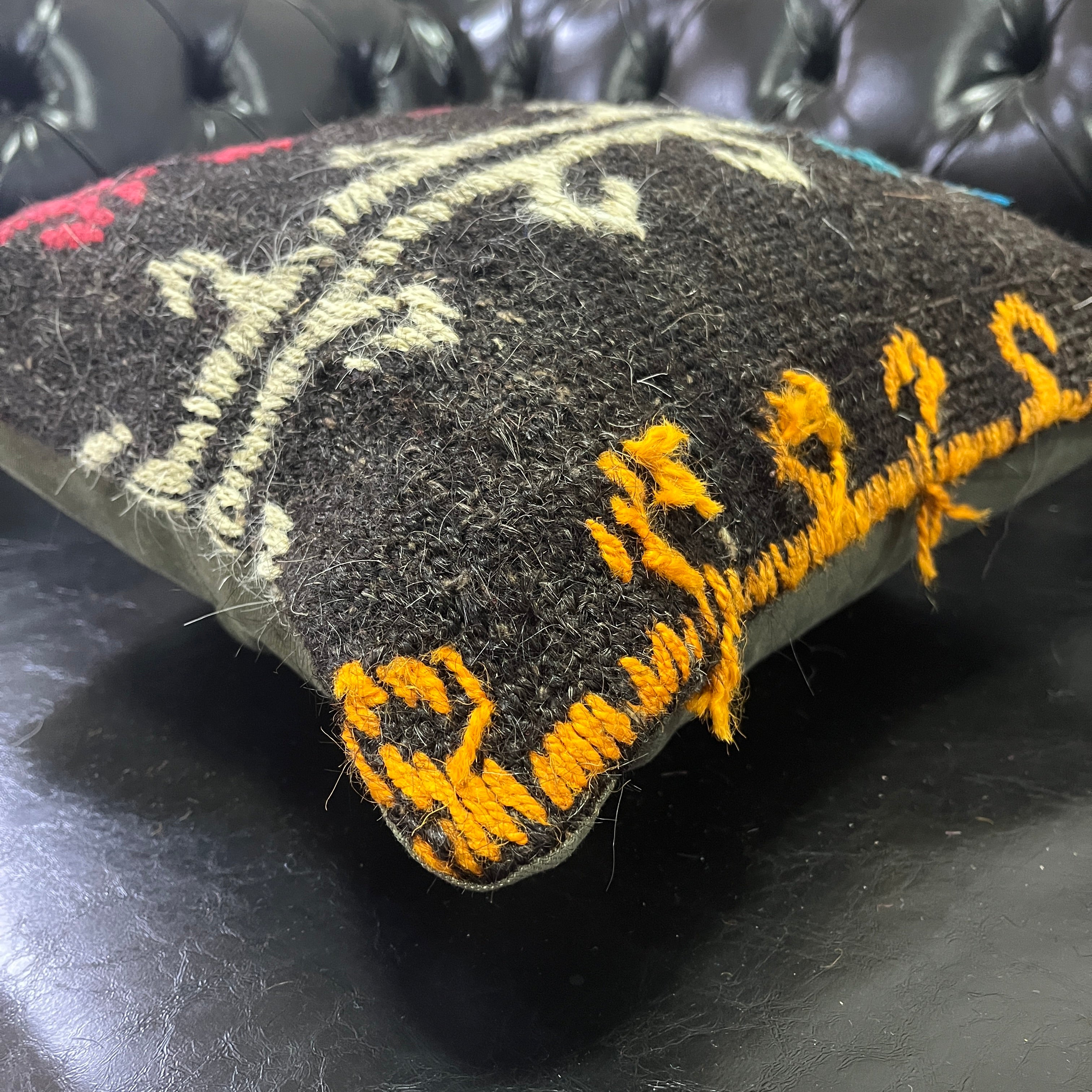 El Yapımı Otantik Yastık Kılıfı Seti