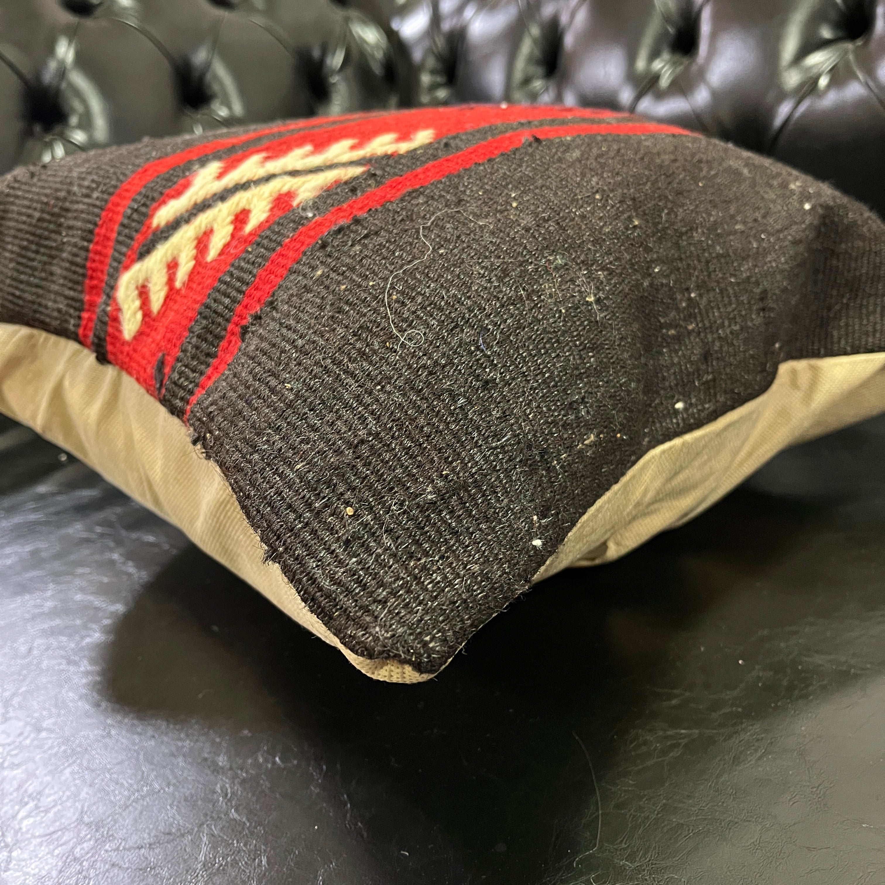 El Yapımı Otantik Yastık Kılıfı