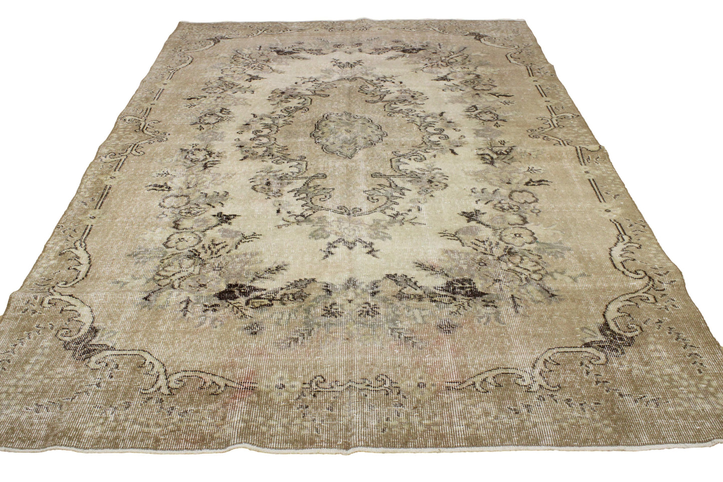 Hand-Knotted Vintage Turkish Rug (5'9" x 8'8")