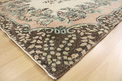 Hand-Knotted Vintage Turkish Rug (6'2" x 9'9")