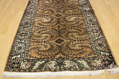 Hand-Knotted Vintage Turkish Rug (5'1" x 8'9")