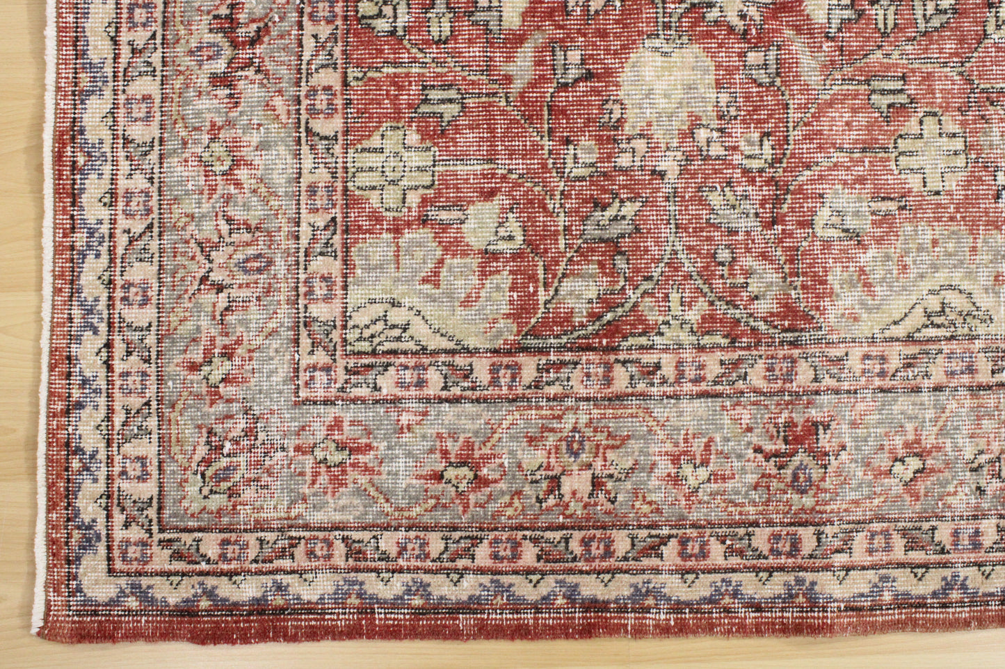 Hand-Knotted Vintage Turkish Rug (5'5" x 8'6")