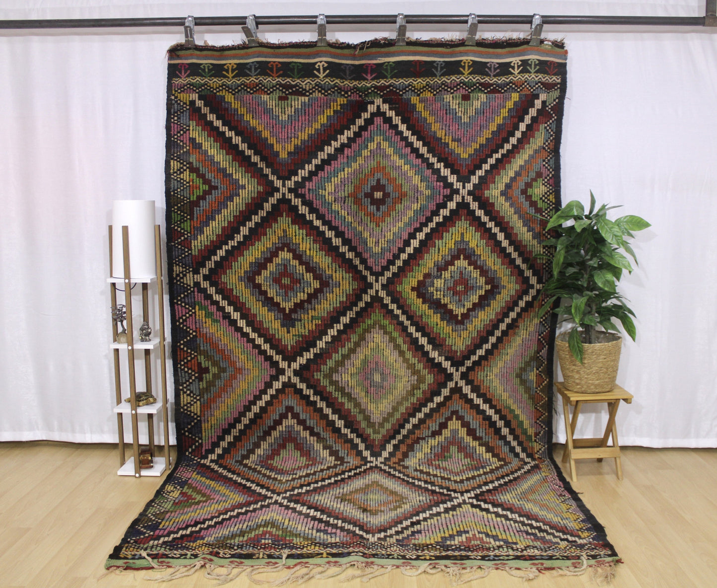 Handwoven Turkish Vintage Kilim (6'4" x 11'2")