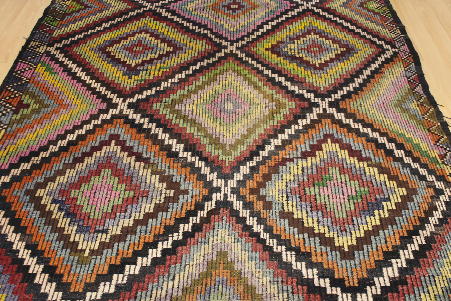 Handwoven Turkish Vintage Kilim (6'4" x 11'2")