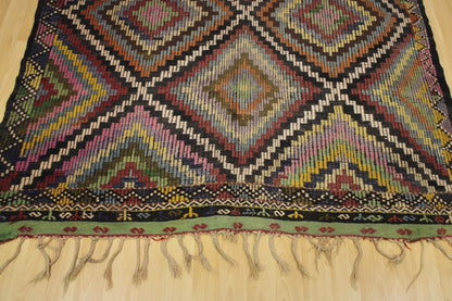 Handwoven Turkish Vintage Kilim (6'4" x 11'2")