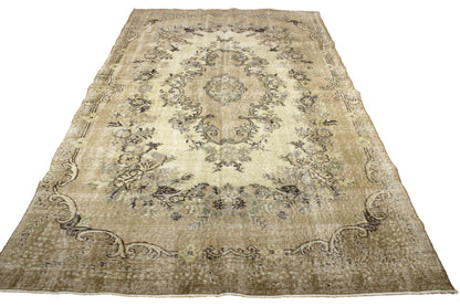 Hand-Knotted Vintage Turkish Rug (5'10" x 9'4")