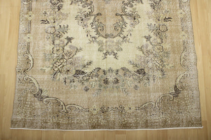 Hand-Knotted Vintage Turkish Rug (5'10" x 9'4")