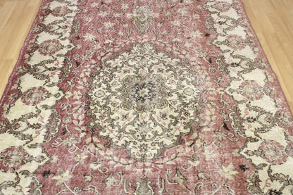 Hand-Knotted Vintage Turkish Rug (5'6" x 9'4")