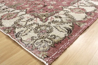 Hand-Knotted Vintage Turkish Rug (5'6" x 9'4")