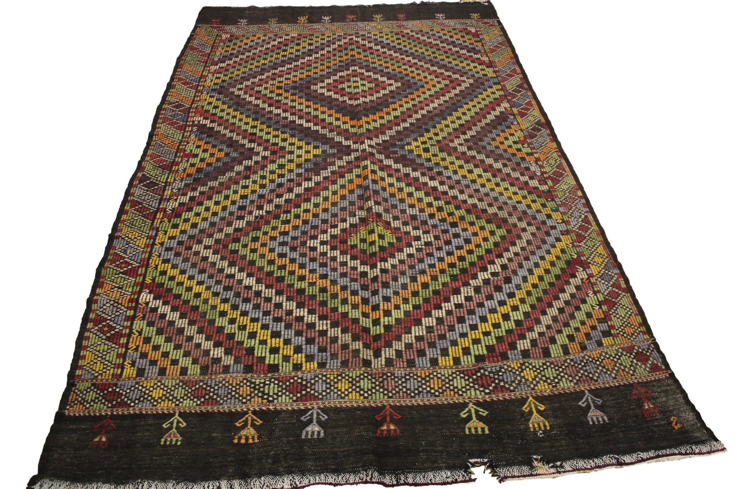 Handwoven Turkish Vintage Kilim (6'5" x 10'10")