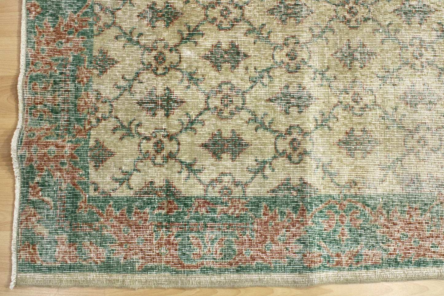 Hand-Knotted Vintage Turkish Rug (5'0" x 8'6")