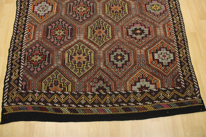 Handwoven Turkish Vintage Kilim (6'3" x 11'3")