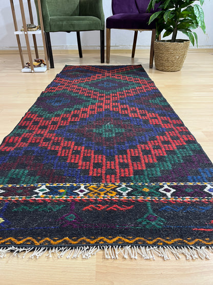 Handwoven Turkish Vintage Runner Kilim (2'8" x 6'11")