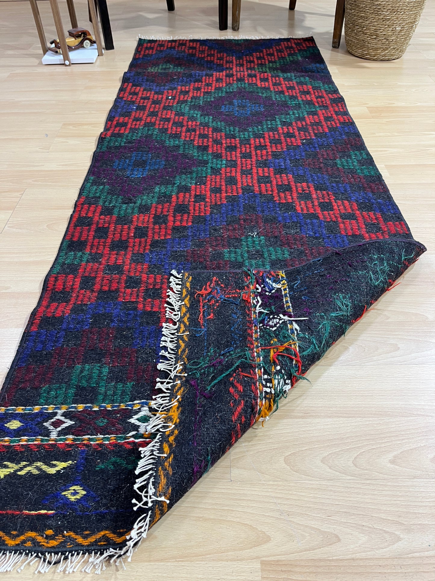 Handwoven Turkish Vintage Runner Kilim (2'8" x 6'11")