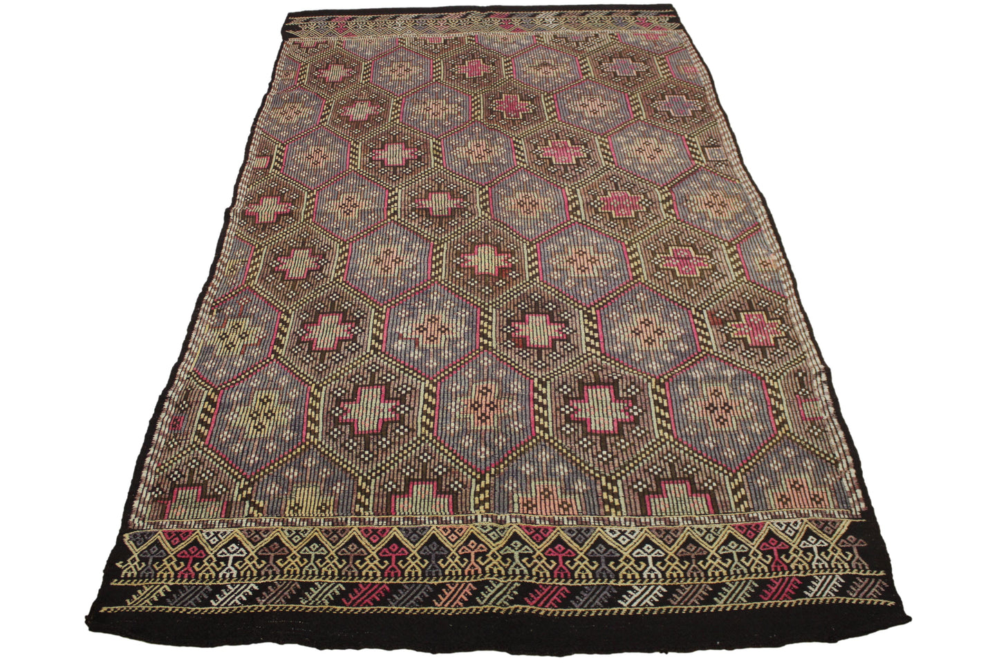 Handwoven Turkish Vintage Kilim (5'7" x 9'7")