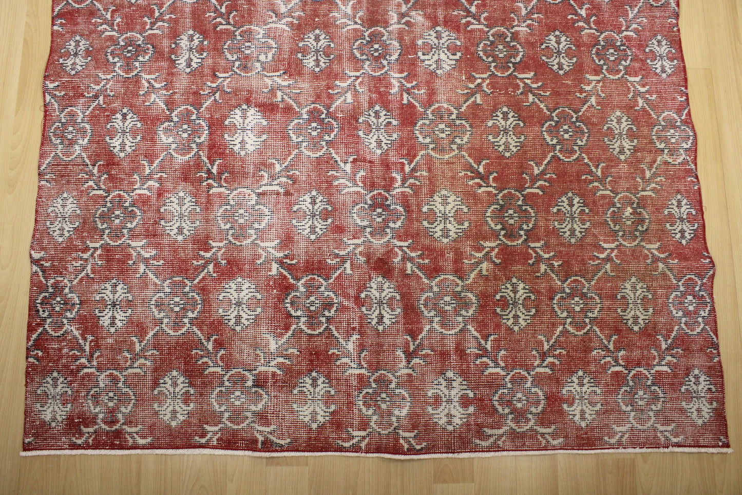 Hand-Knotted Vintage Turkish Rug (5'6" x 9'4")