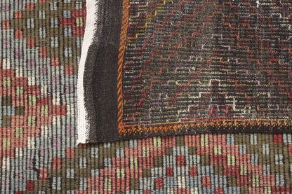 Handwoven Turkish Vintage Kilim (6'5" x 10'11")