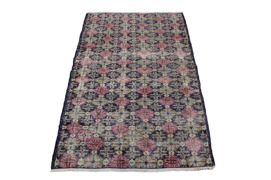 Hand-Knotted Vintage Turkish Rug (4'0" x 6'6")