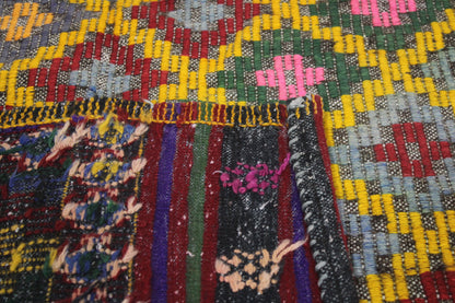 Handwoven Turkish Vintage Kilim (5'9" x 9'3")