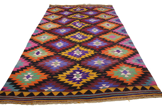 Handwoven Turkish Vintage Kilim (6'0" x 9'11")