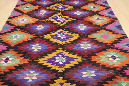 Handwoven Turkish Vintage Kilim (6'0" x 9'11")