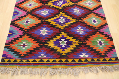 Handwoven Turkish Vintage Kilim (6'0" x 9'11")