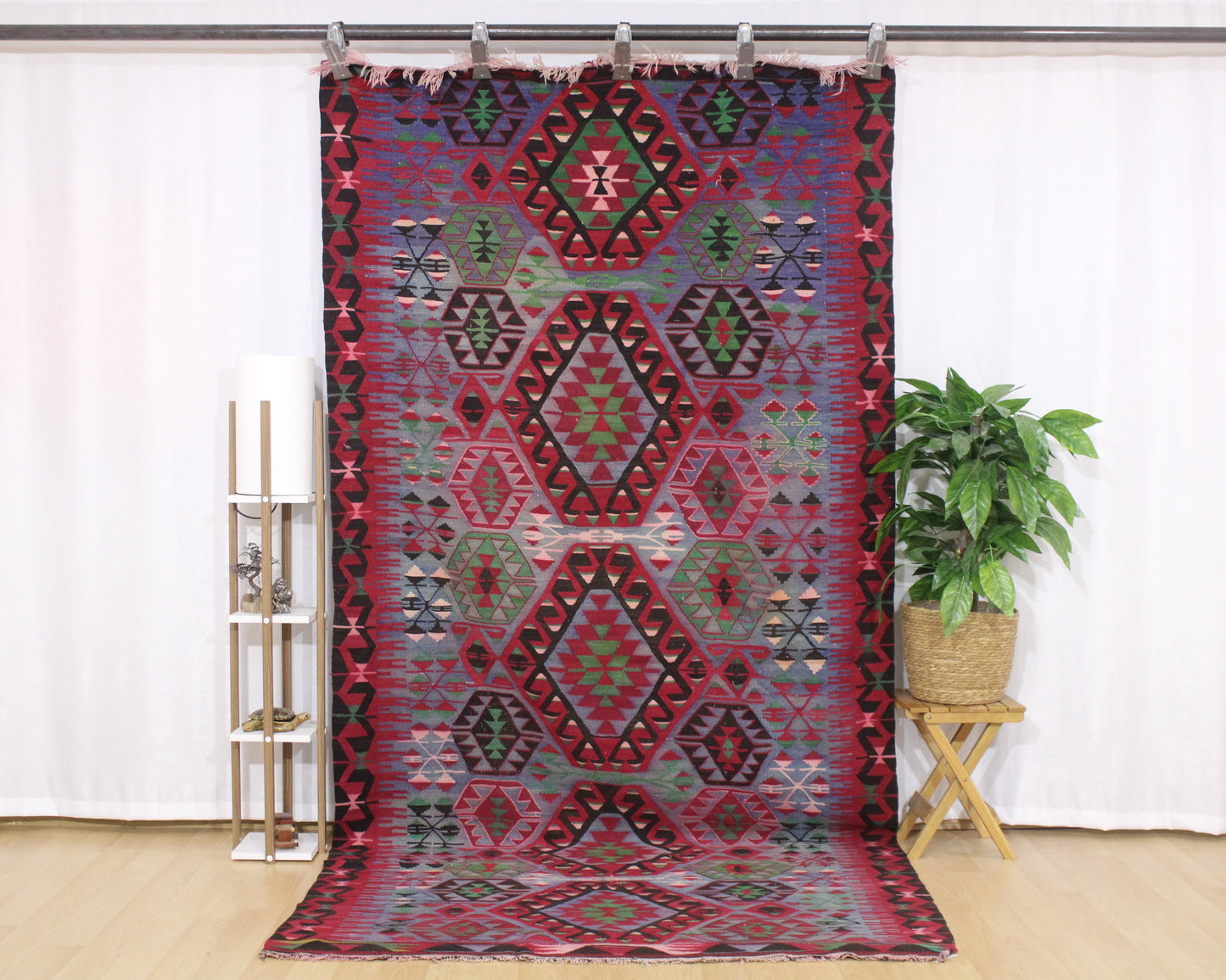 Handwoven Turkish Vintage Kilim (4'11" x 10'4")