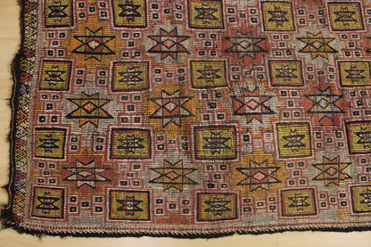 Handwoven Turkish Vintage Kilim (5'3" x 9'3")