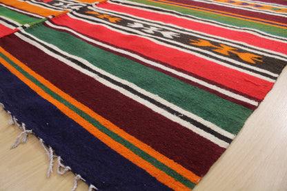 Handwoven Turkish Vintage Kilim (5'5" x 9'9")