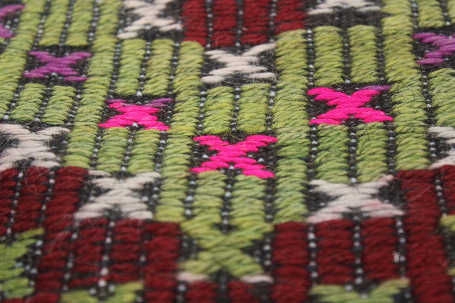 Handwoven Turkish Vintage Kilim (6'2" x 10'10")