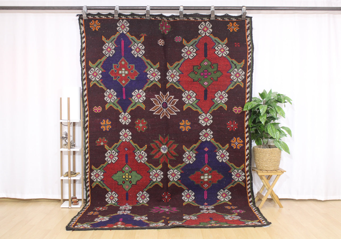 Handwoven Turkish Vintage Kilim (6'2" x 9'9")