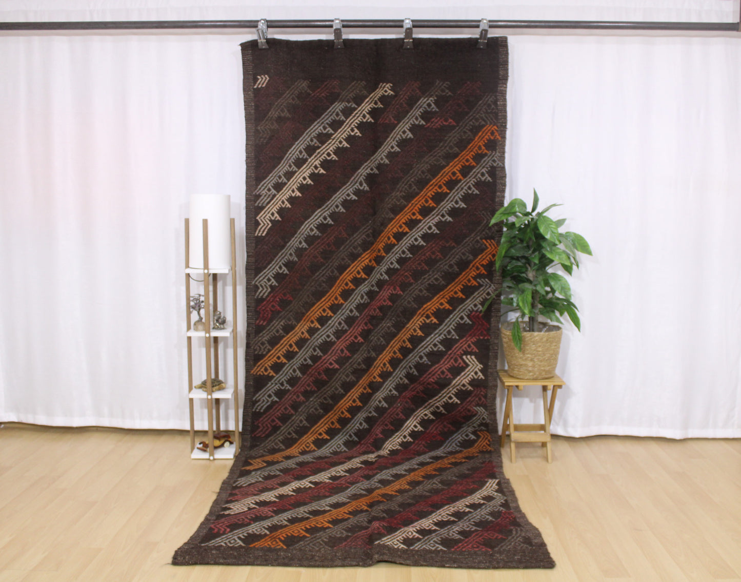 Handwoven Turkish Vintage Kilim (4'6" x 11'3")