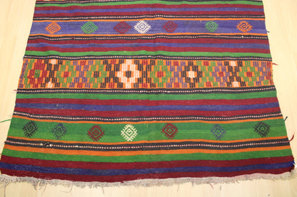 Handwoven Turkish Vintage Kilim (5'4" x 10'8")