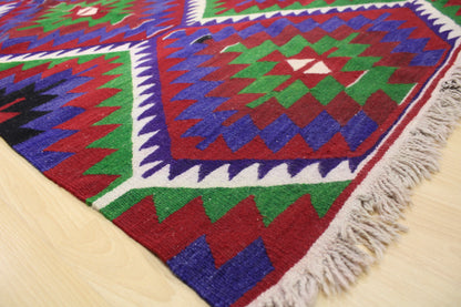 Handwoven Turkish Vintage Kilim (6'2" x 10'9")