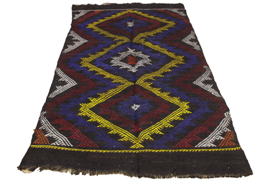 Handwoven Turkish Vintage Kilim (4'6" x 8'11")