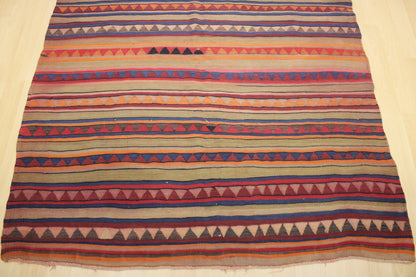 Handwoven Turkish Vintage Kilim (5'5" x 10'3")